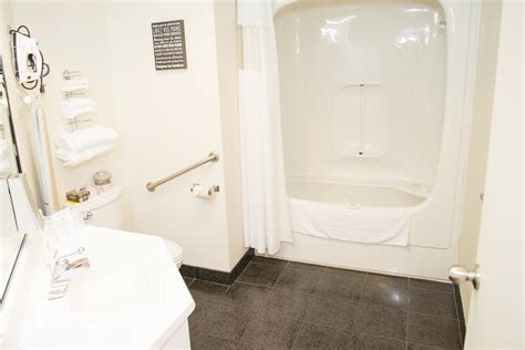 days inn by wyndham|days inn by wyndham berthierville.
